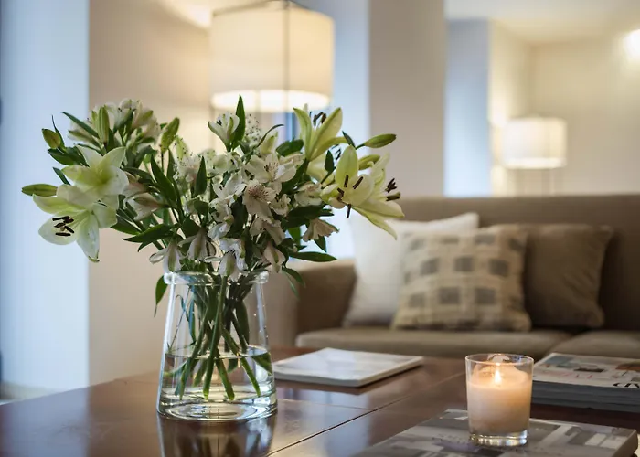 Rey Alfonso XAlbergo